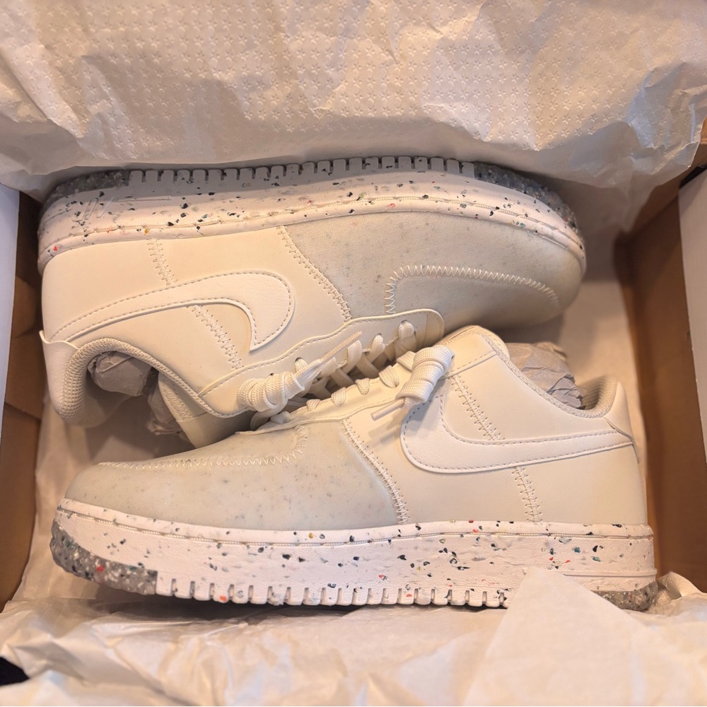 Nike Air Force 1 White Sneakers NIB